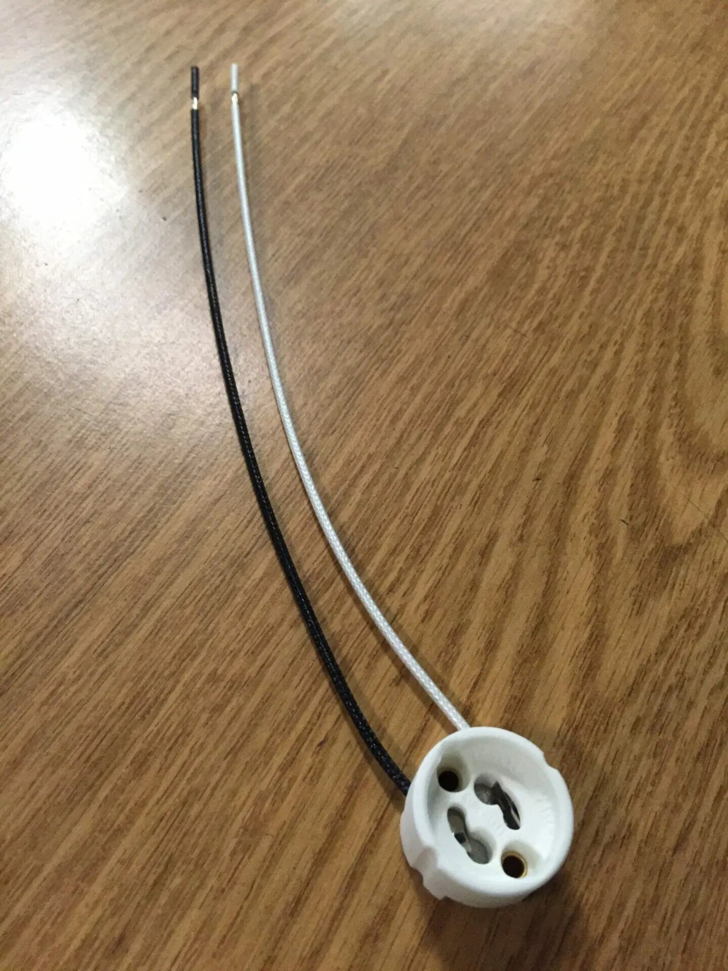 Light Socket (GU10 Base)