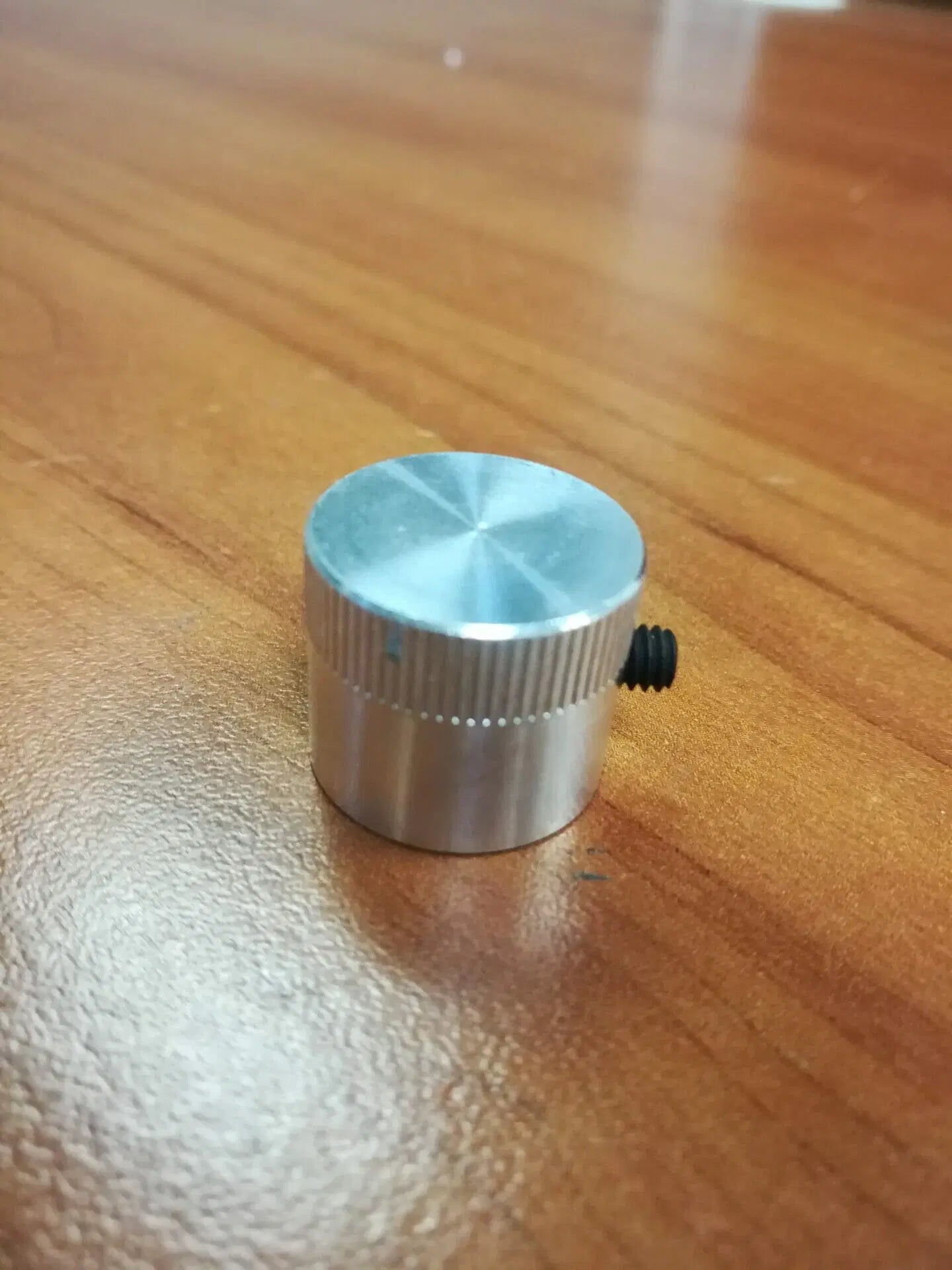 Metallic Knob w/ Set Screw